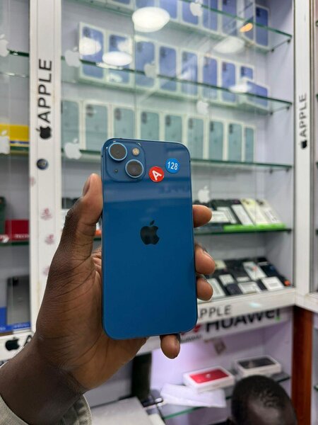iPhone 128 Go Bleu