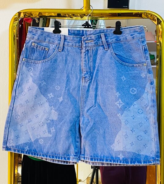 Jean shorts for men