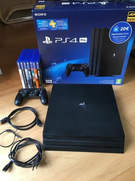 Console PS4 Pro 1TB + Jeux
