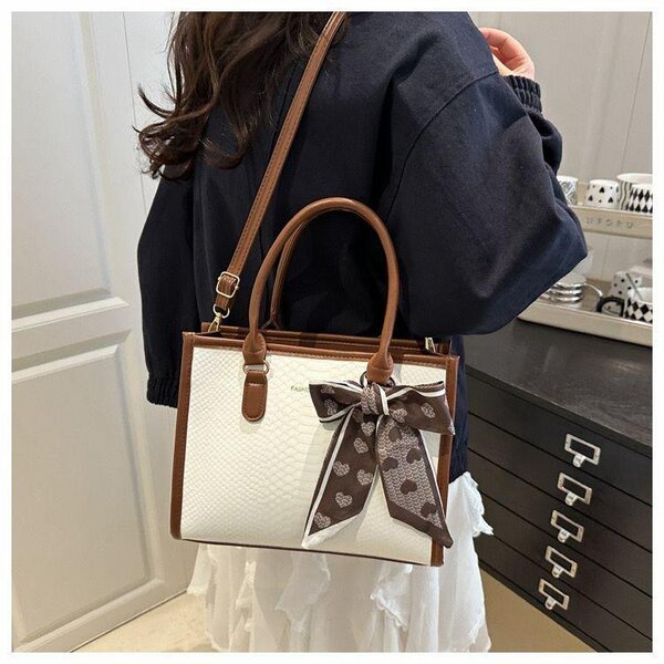 Sac à main élégant en cuir