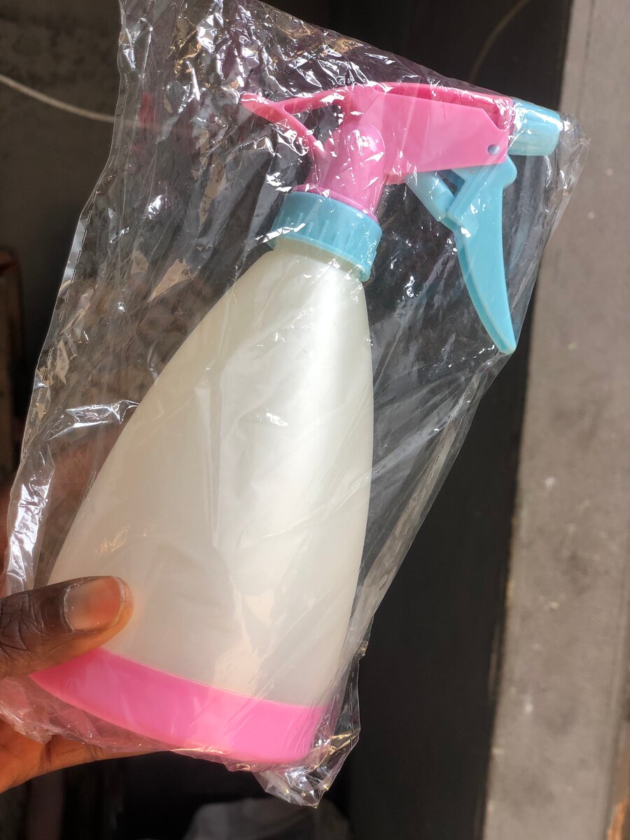 Nouveau Pulvérisateur Coloré