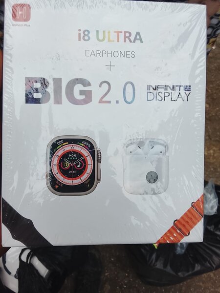 Montre Connectée i8 ULTRA