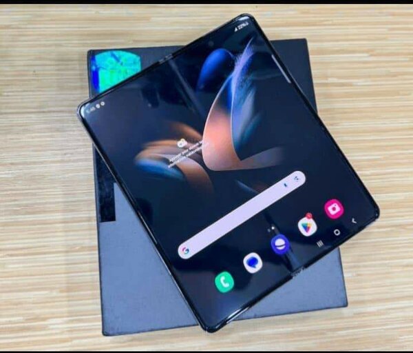 Smartphone pliable haut de gamme