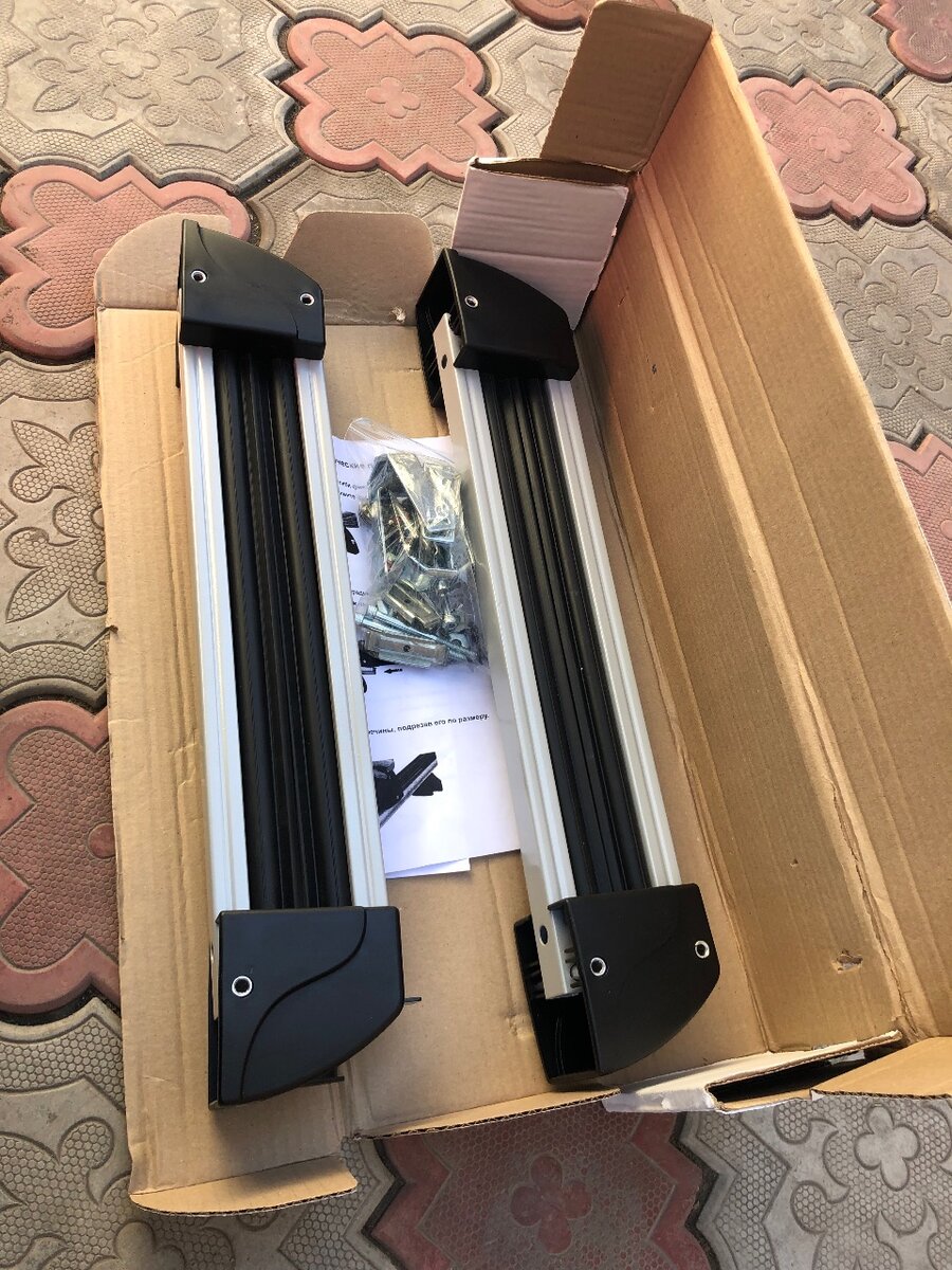 Крепления для лыж на 3 пары лыж или 2 сноуборда