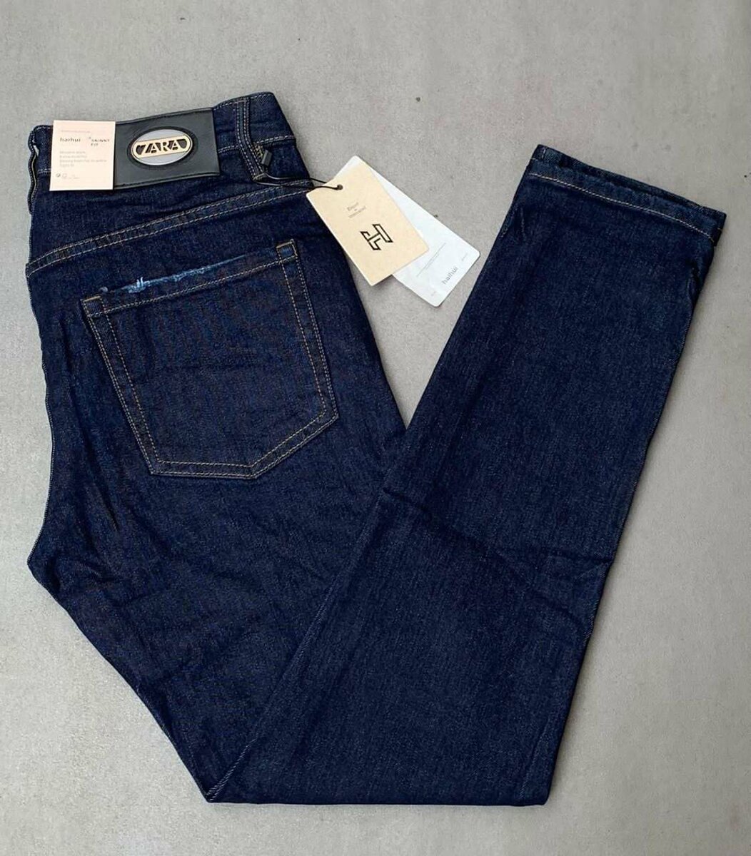 Jeans ajustés pour hommes