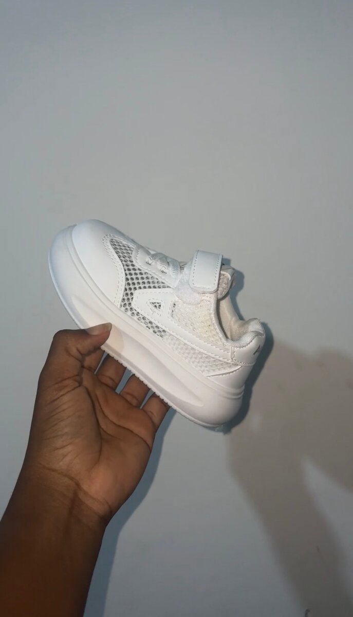 Baskets enfant blanches stylées