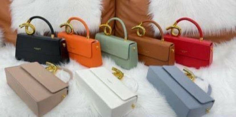 Sac à main tendance en cuir