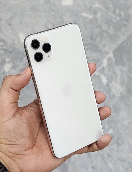 iPhone 11 Pro Max 256 gig