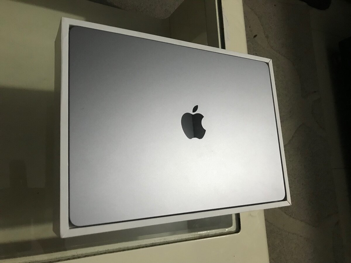 MacBook Air M2 2022 (neuf)