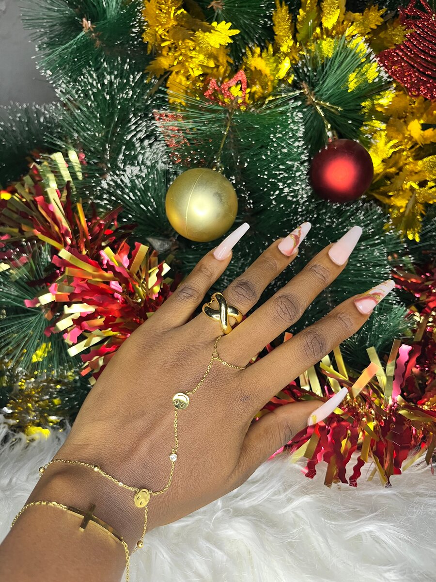 Bracelet doré élégant