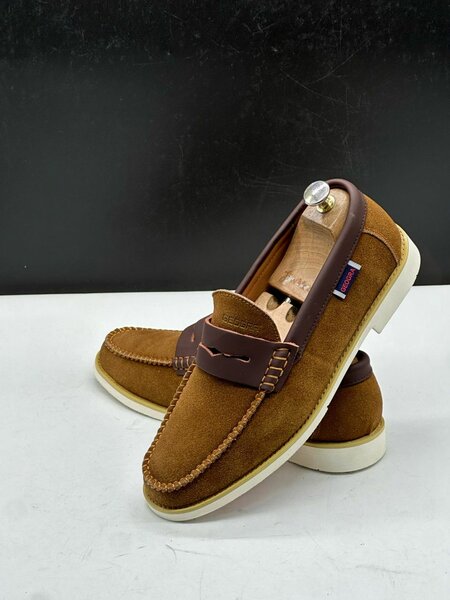 Mocassins en Cuir Marron Élégants