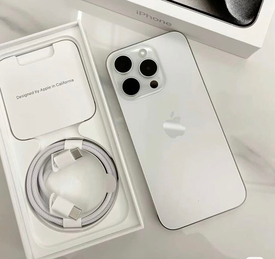 iPhone 15 Pro Max 1To Quasi