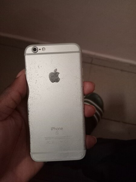 iPhone 6s Gris 64GB