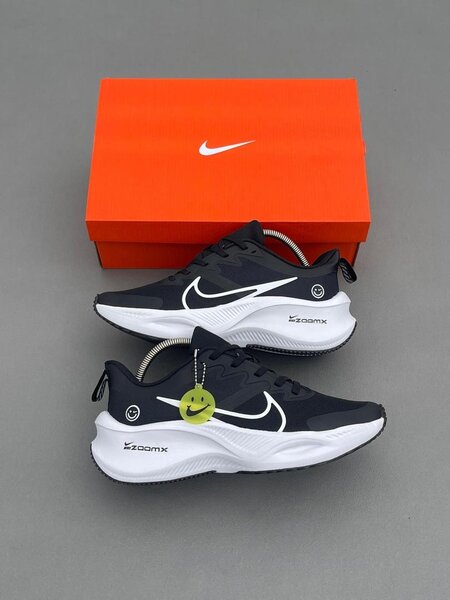 Baskets Nike ZoomX confort