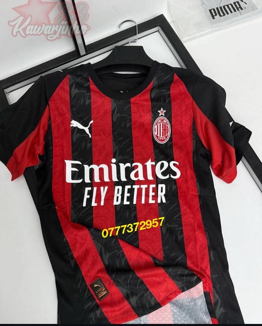 Maillots de football de clubs