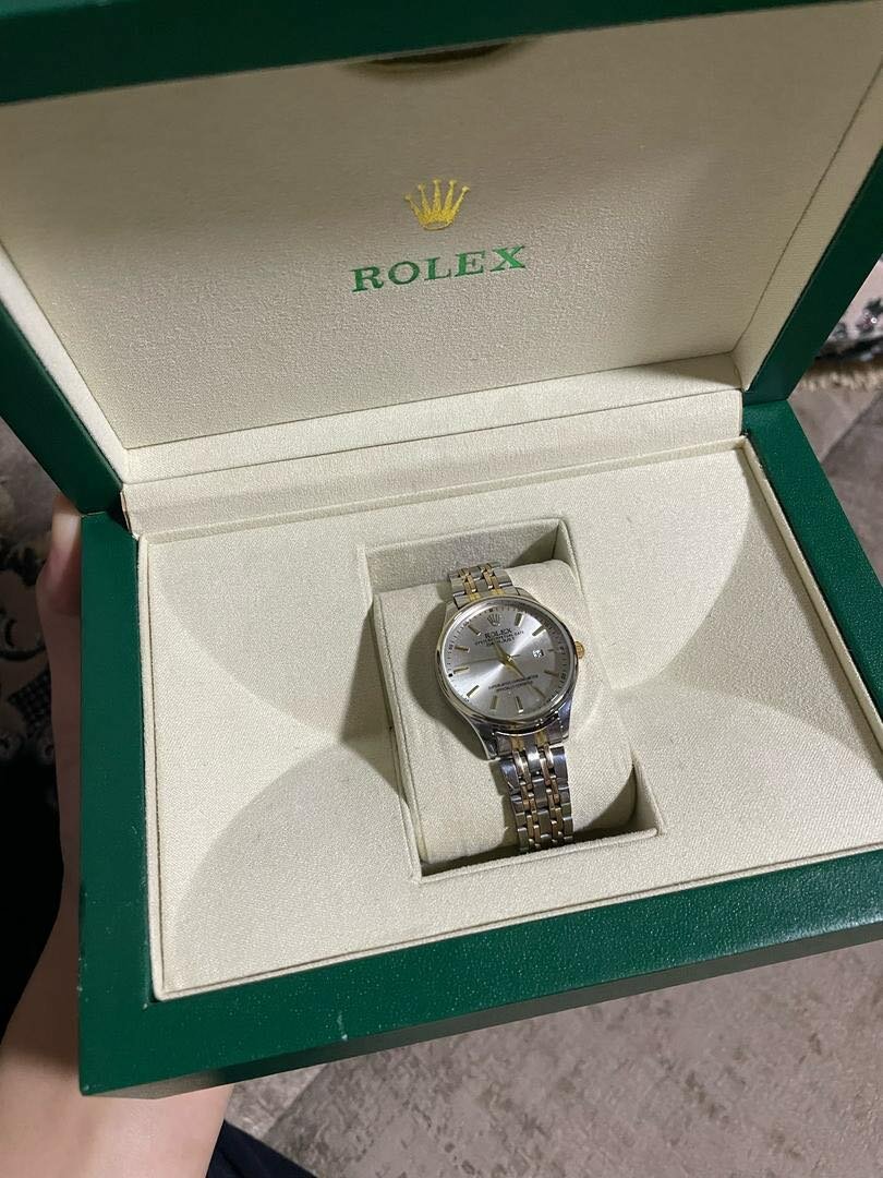 Часы под «Rolex»