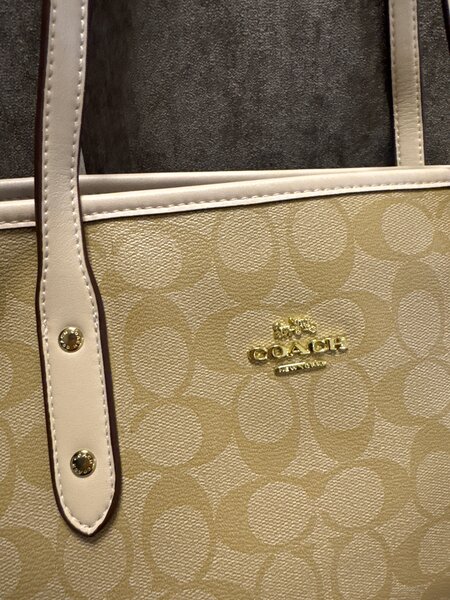 Coach Sac tote en cuir élégant