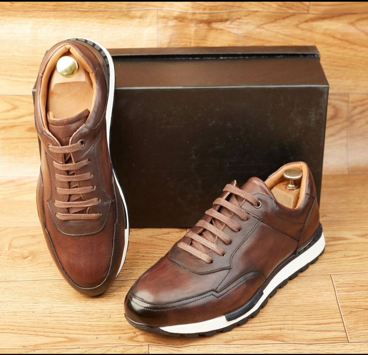 Baskets en cuir élégantes