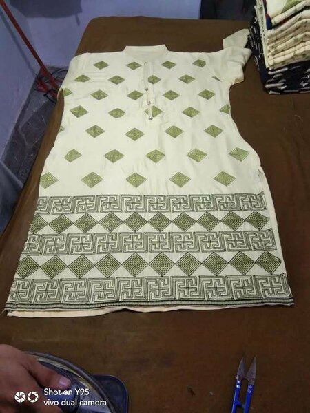 Ladies kurta