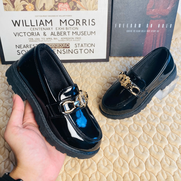 Mocassins vernis chic enfant