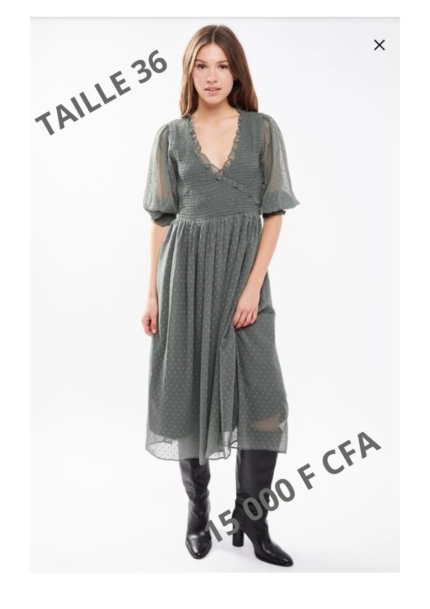 Robe élégante à pois