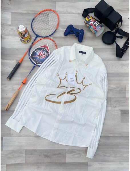 Chemise élégante avec couronne