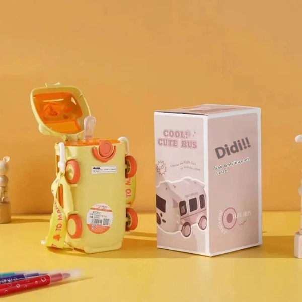 Boîte à crayons bus animaux