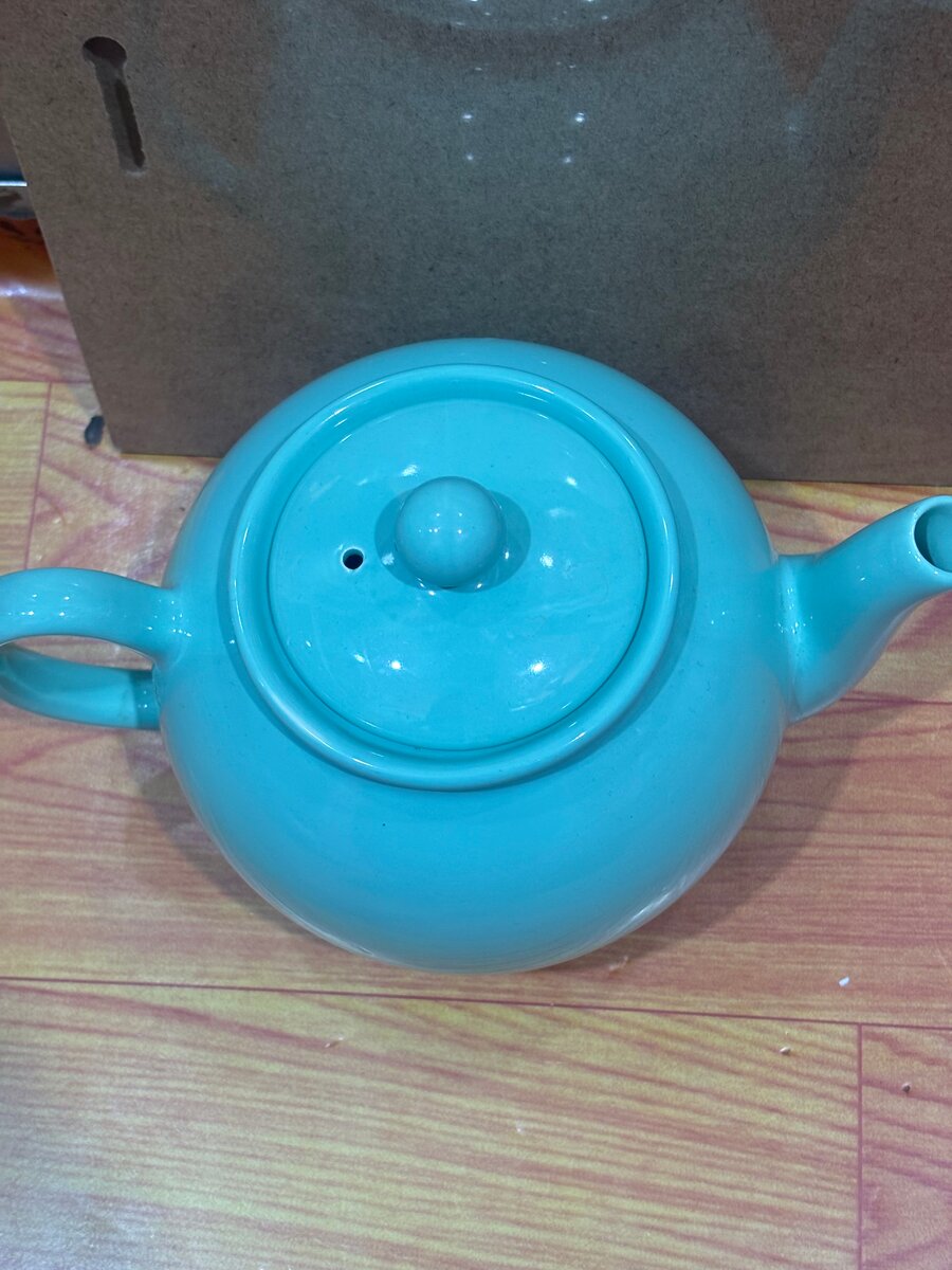 Théière en céramique bleue
