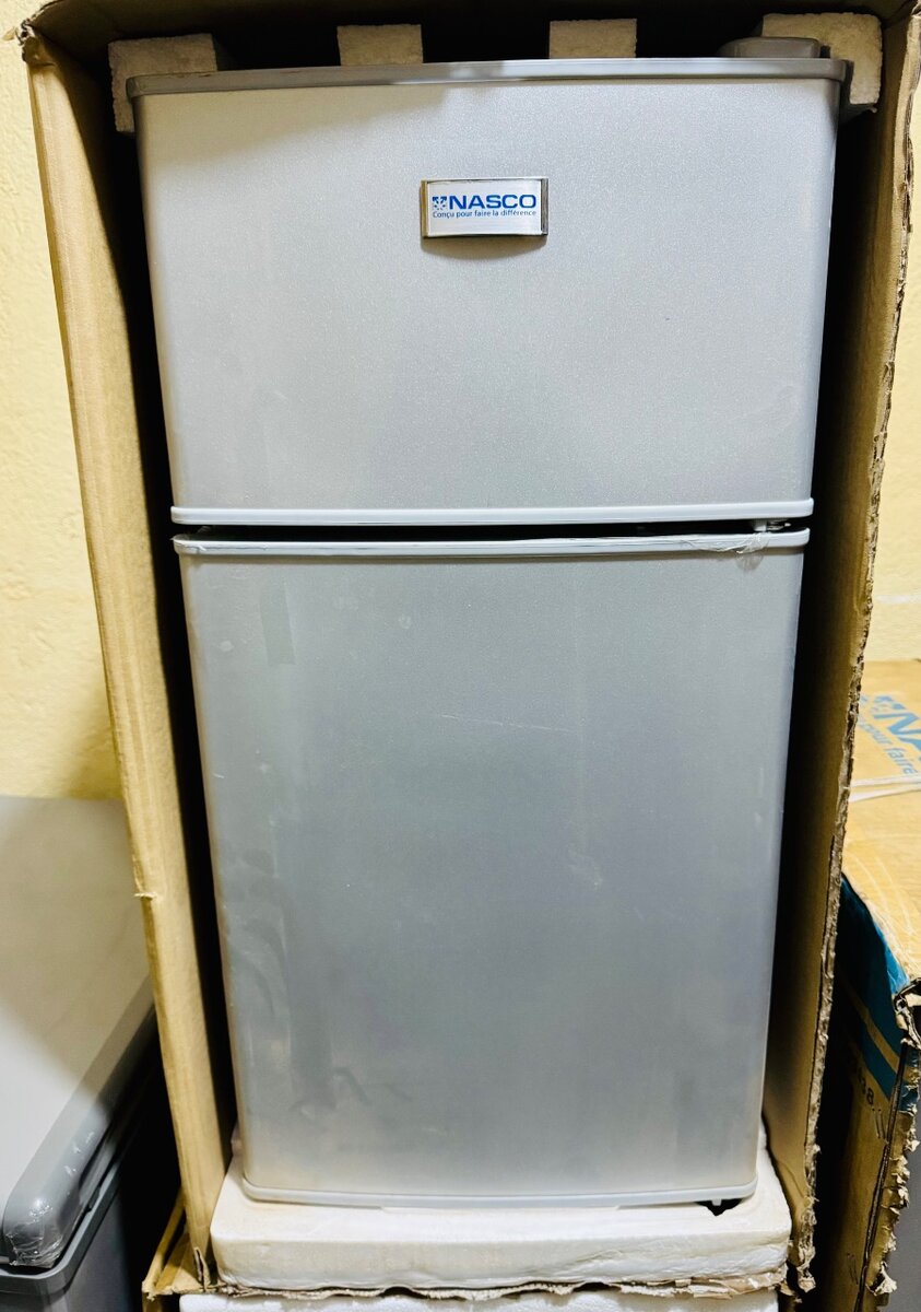RÉFRIGÉRATEUR NASCO