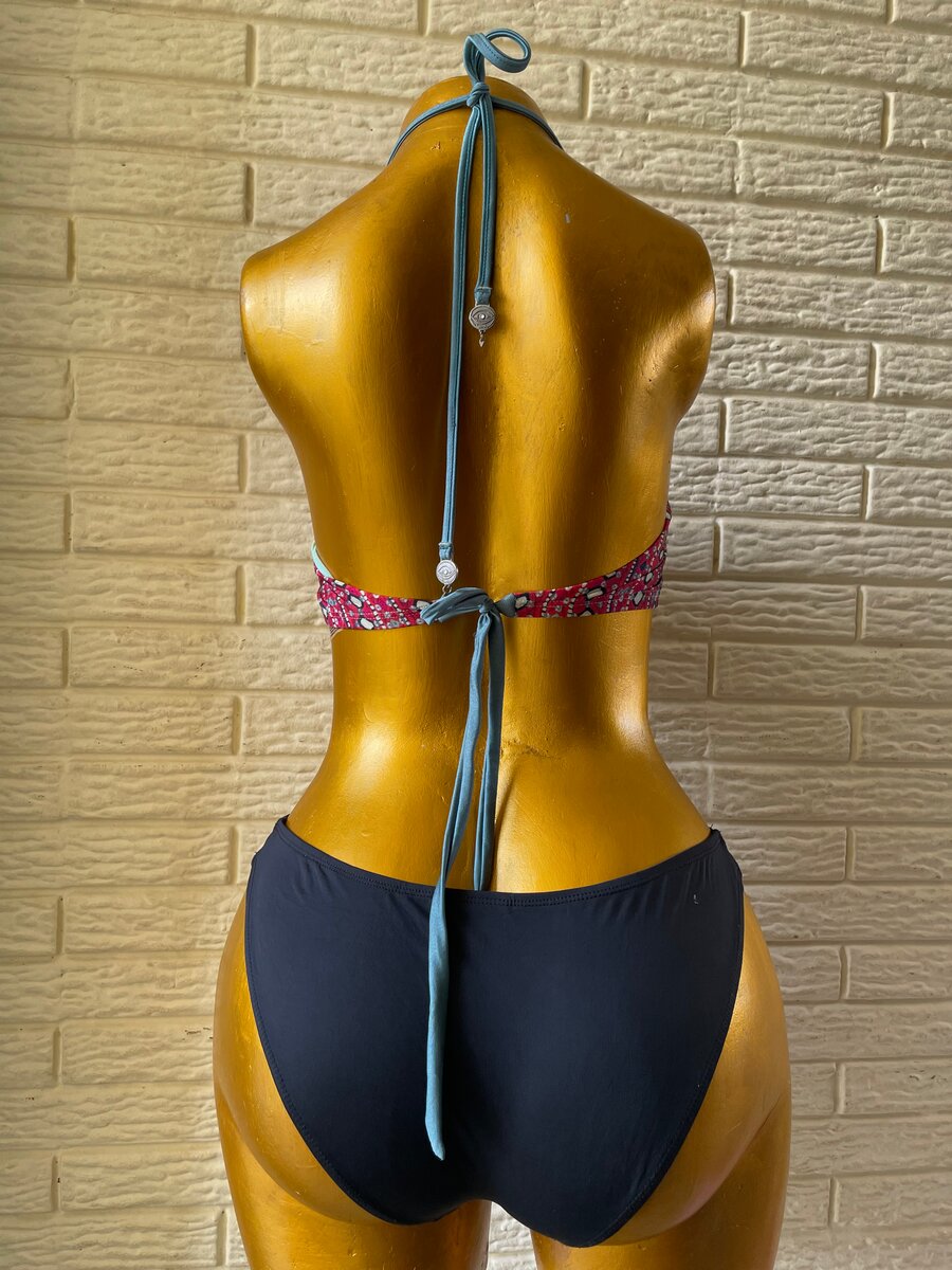 Bikini haut en couleurs