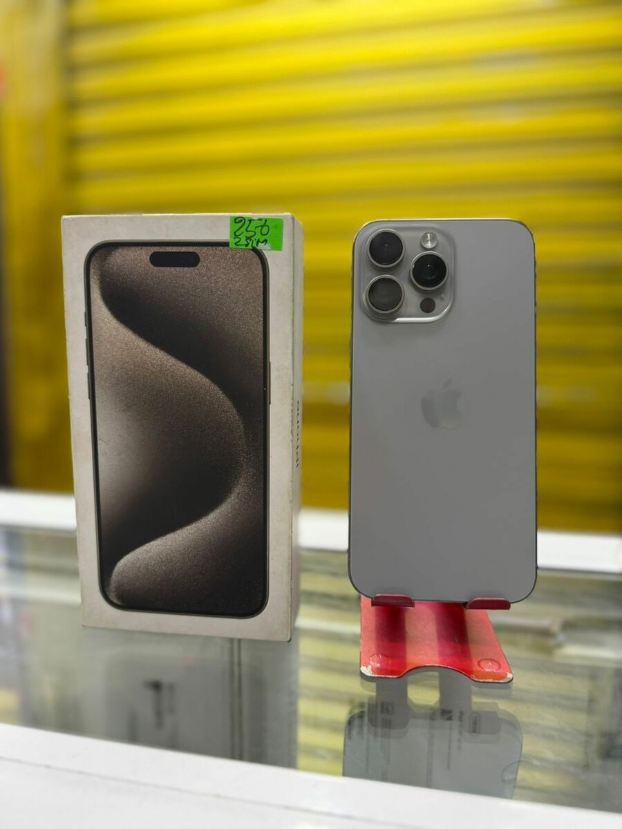 iPhone 15 pro Max 256 giga tou