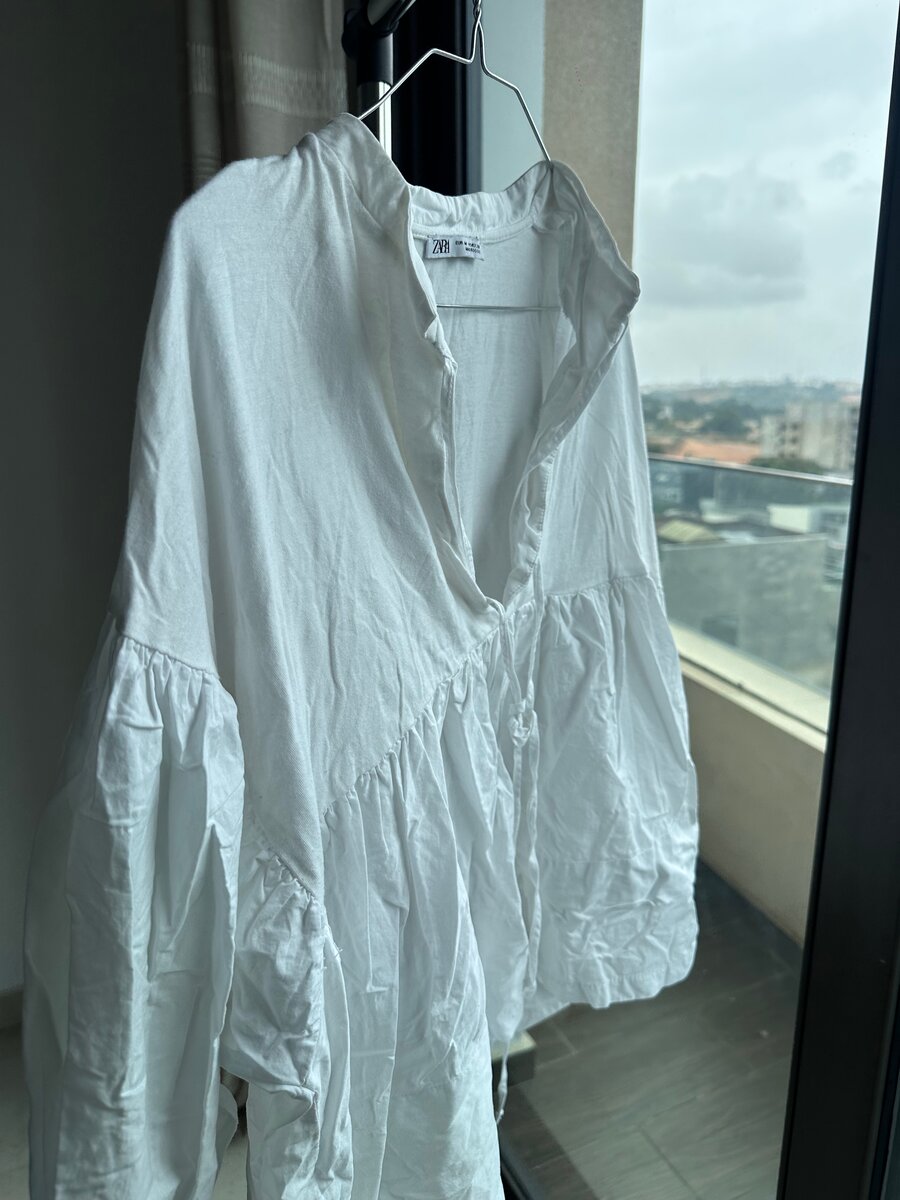 Blouse blanche en coton légère