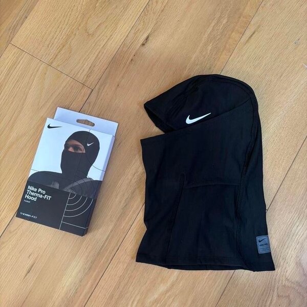 Cagoule de sport respirante