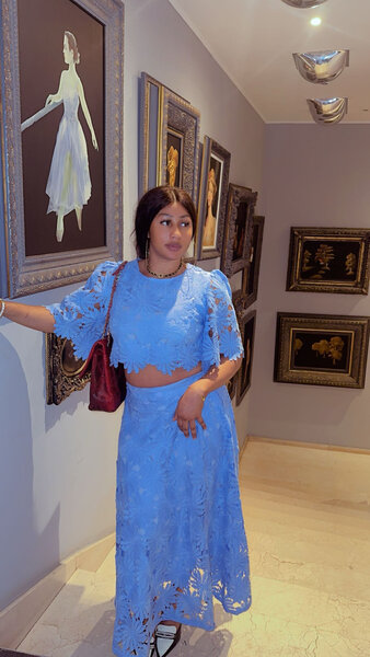 Ensemble d'été bleu en dentelle