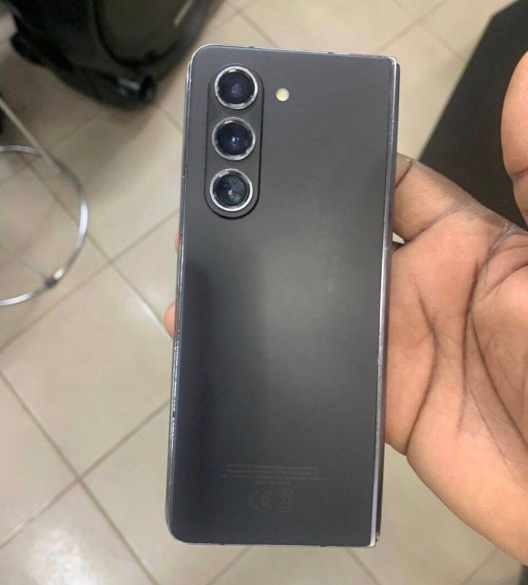 Samsung Galaxy Z Fold5