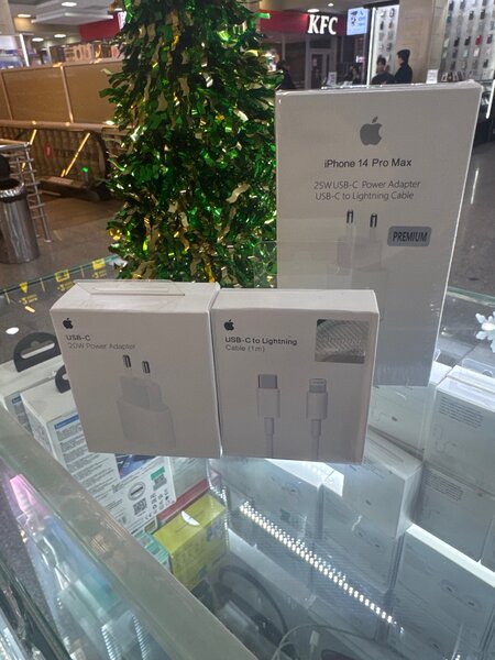 Зарядные устройства на Iphone