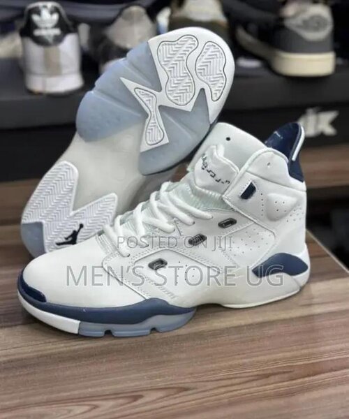 Baskets montantes blanches homme