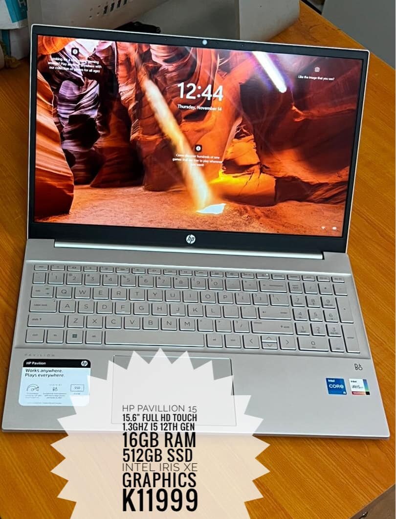 HP PAVILLION 15 15.6" FULL HD TOUCH