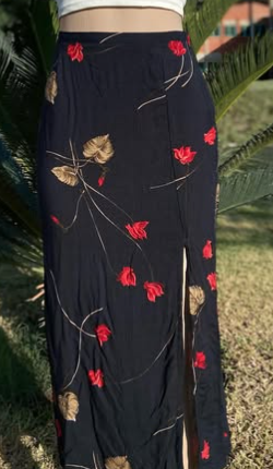 Fashionable very beautiful long skirt  size:M