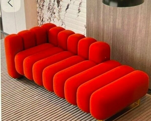 Canapé rouge moderne en velours