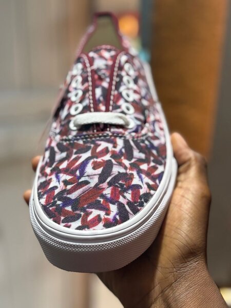 Baskets à motifs élégantes