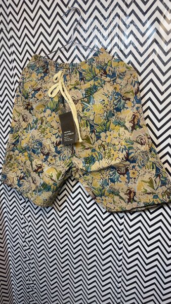 Shorts imprimés colorés tendance