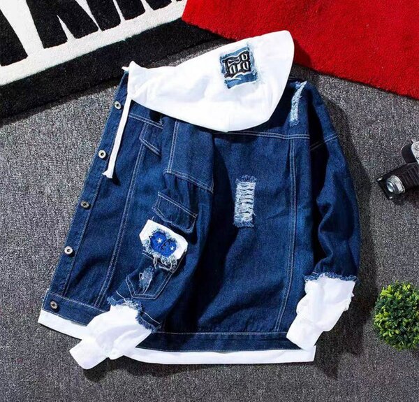 Veste à capuche en denim