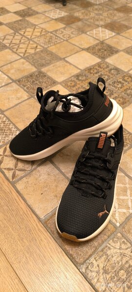 Спортивная обувь