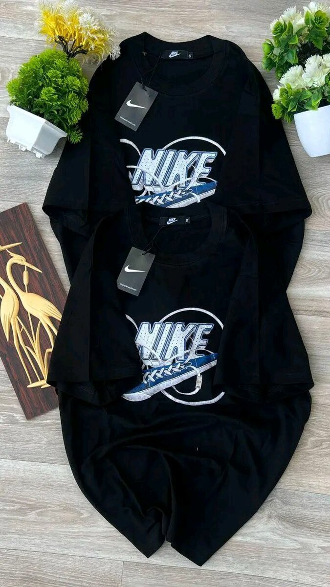 T-shirts de marque tendance