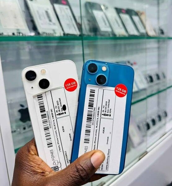 iPhone 13  128GB Neufs