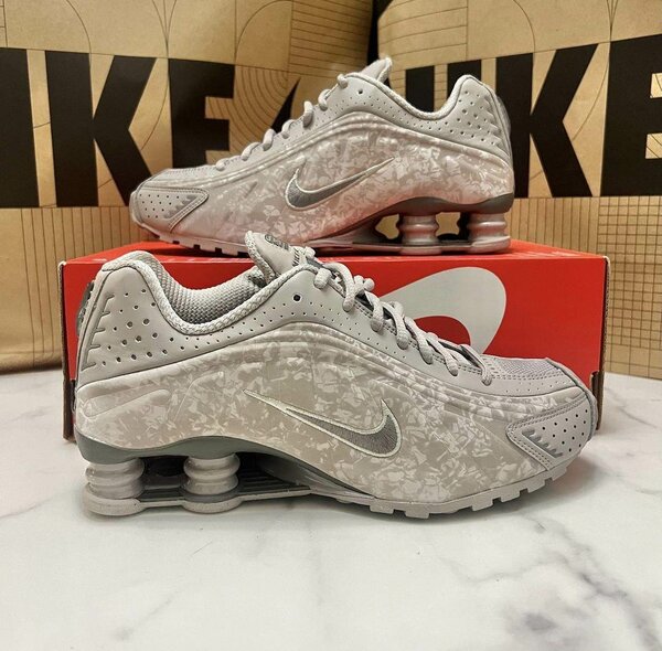 Baskets Nike Shox Gravity