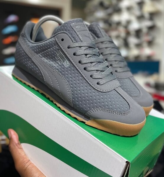 Puma Romas sneakers grey