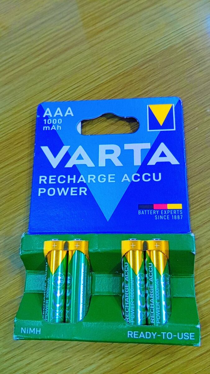 VARTA Piles Rechargeables NiMH AAA