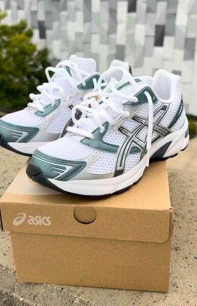 Baskets Asics Blanche et Verte